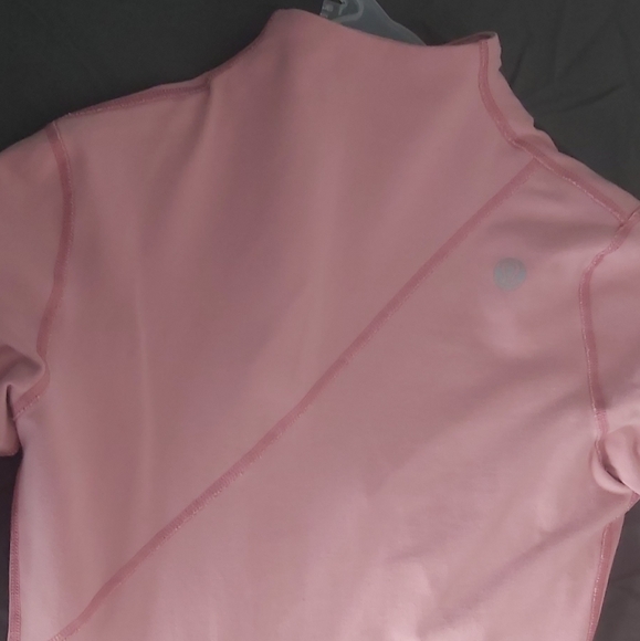 Lululemon Sweater.size small, pink size 4 - Picture 3 of 5